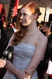 Deborah Ann Woll — Wikipédia